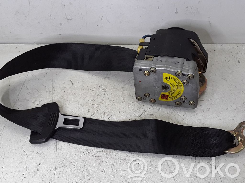 Audi A6 S6 C5 4B Cinturón trasero 