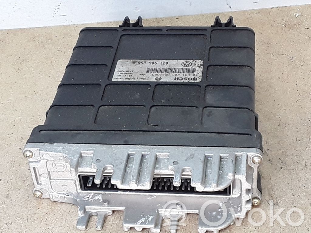 Volkswagen Sharan Engine control unit/module 