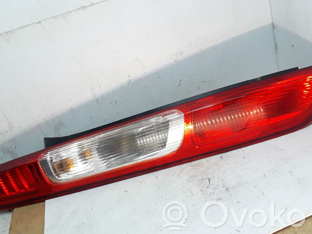 Rear/tail lights   4M5113405A