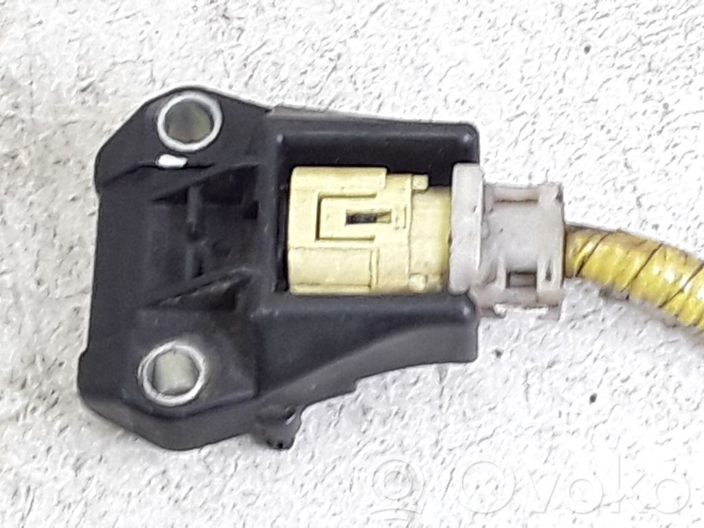 Subaru Legacy Airbagsensor Crashsensor Drucksensor 