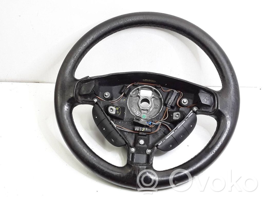 Opel Zafira A Ohjauspyörä 