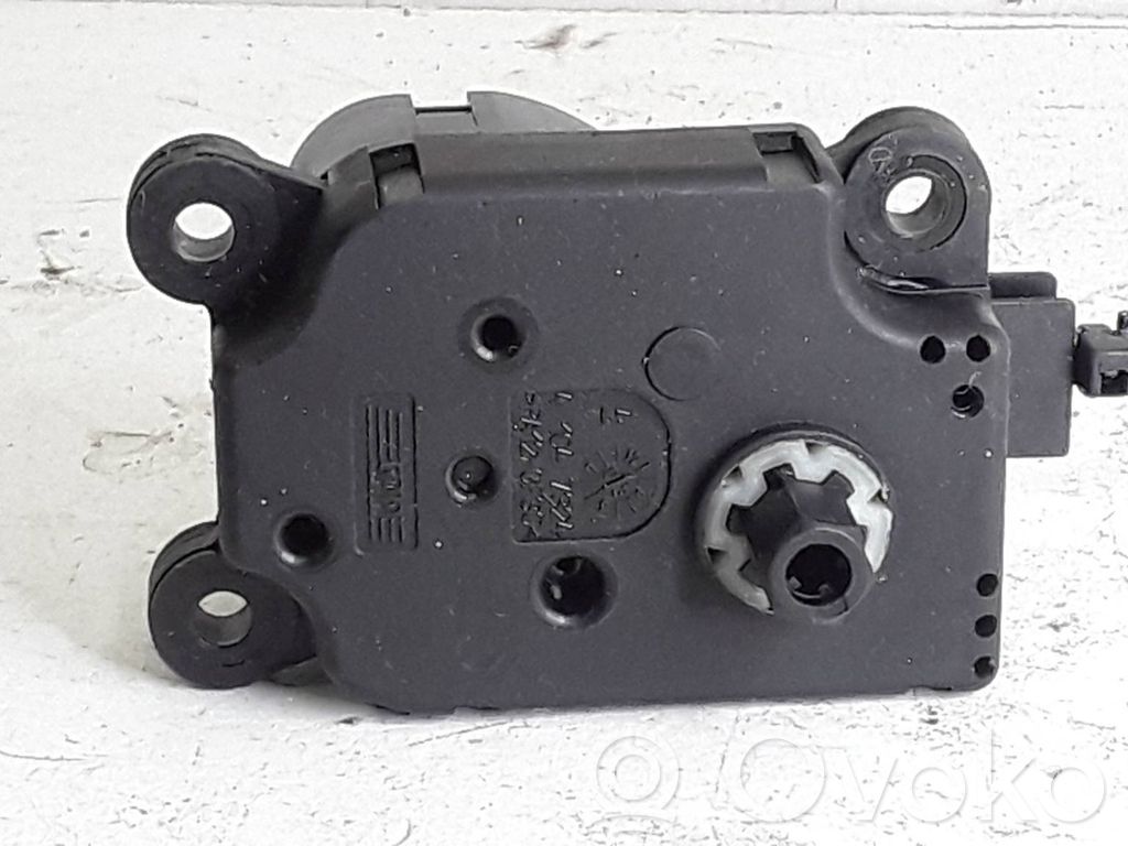 Opel Zafira A Air flap motor/actuator 