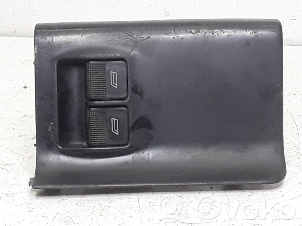Audi A4 S4 B5 8D Electric window control switch 