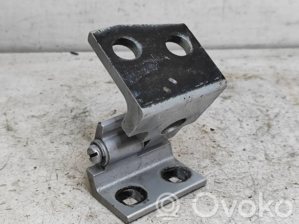 BMW X5 E53 Rear door upper hinge 