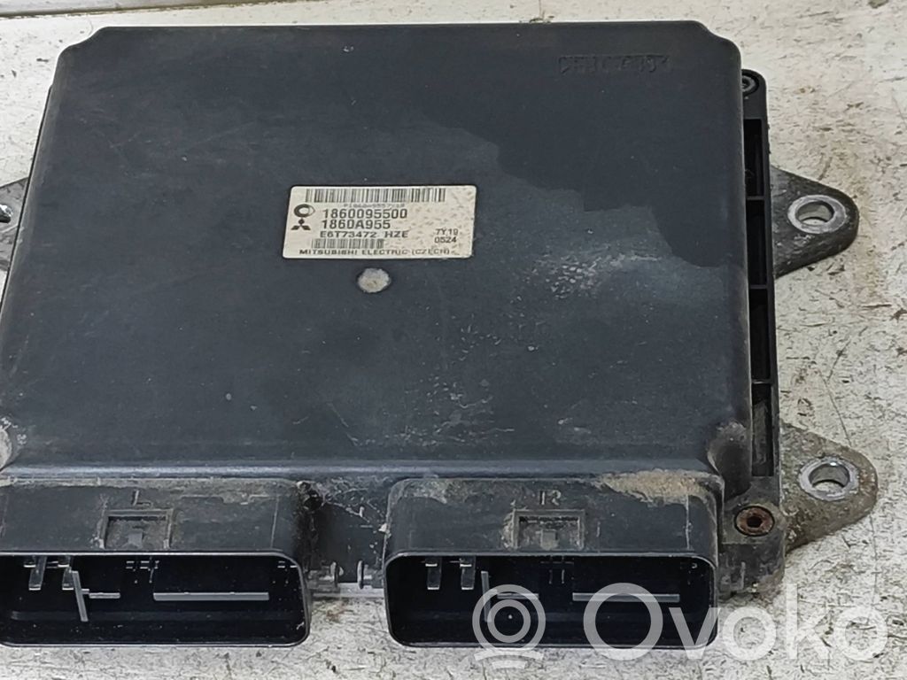 Mitsubishi Colt Engine control unit/module 
