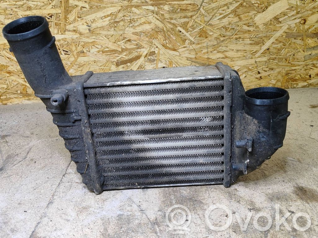 Volkswagen PASSAT B5.5 Intercooler radiator 
