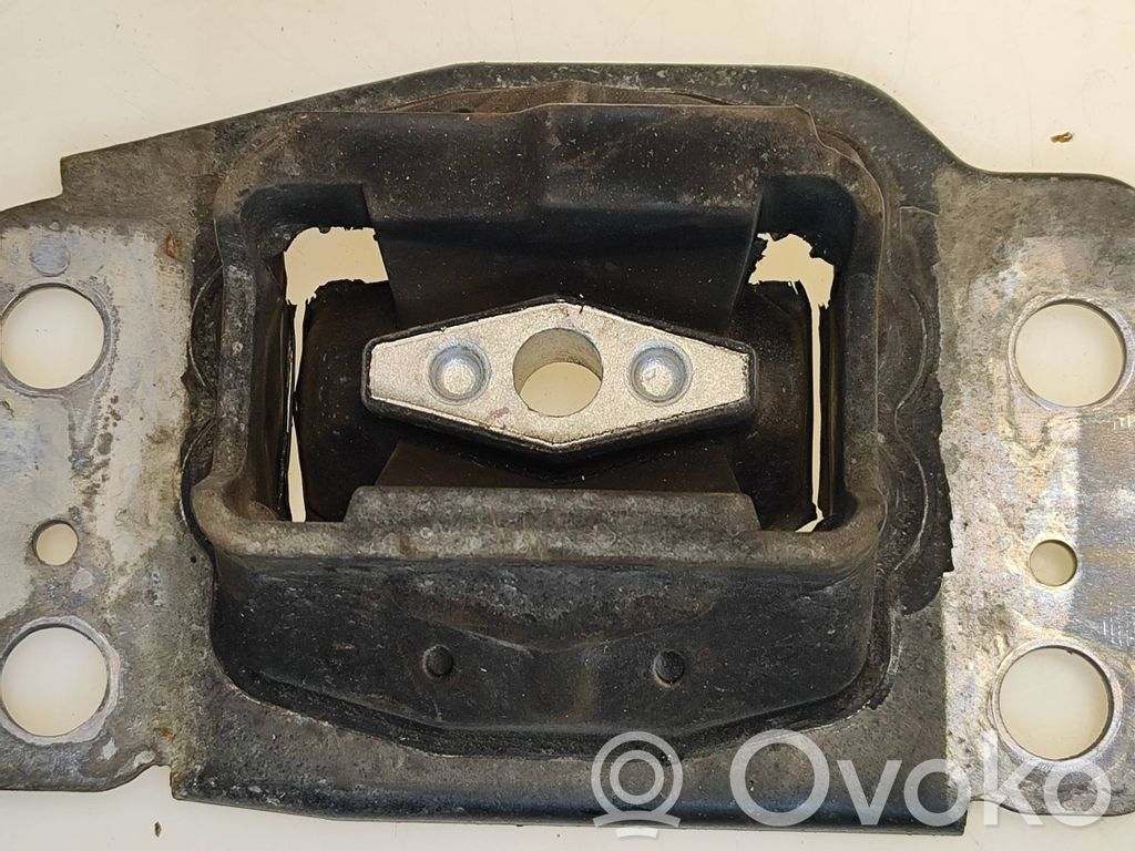 Ford Mondeo MK IV Wspornik / Mocowanie silnika 