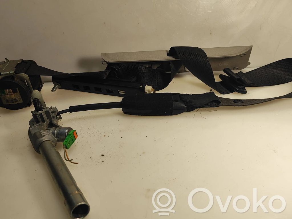 Opel Corsa D Pas bezpieczeństwa fotela przedniego 