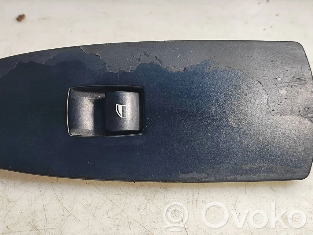 BMW X3 E83 Electric window control switch 