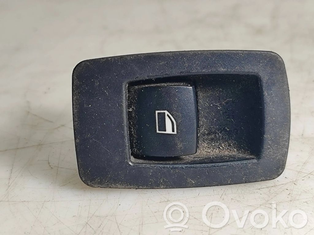 BMW X3 E83 Electric window control switch 