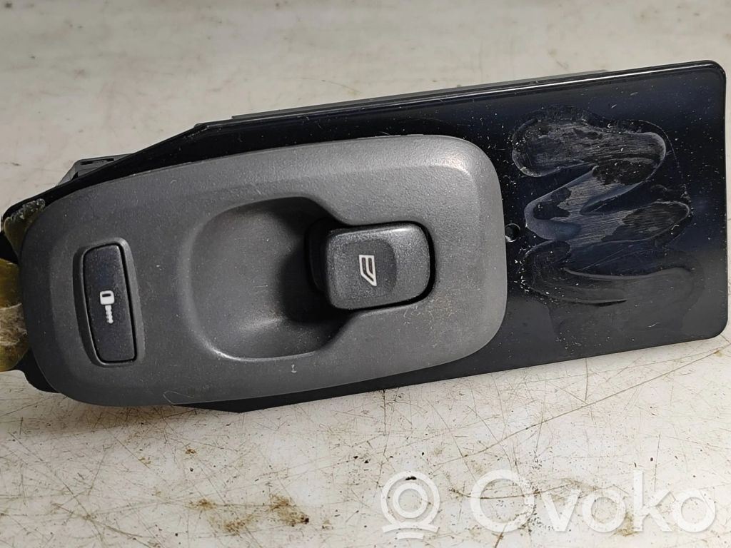 Volvo V70 Electric window control switch 