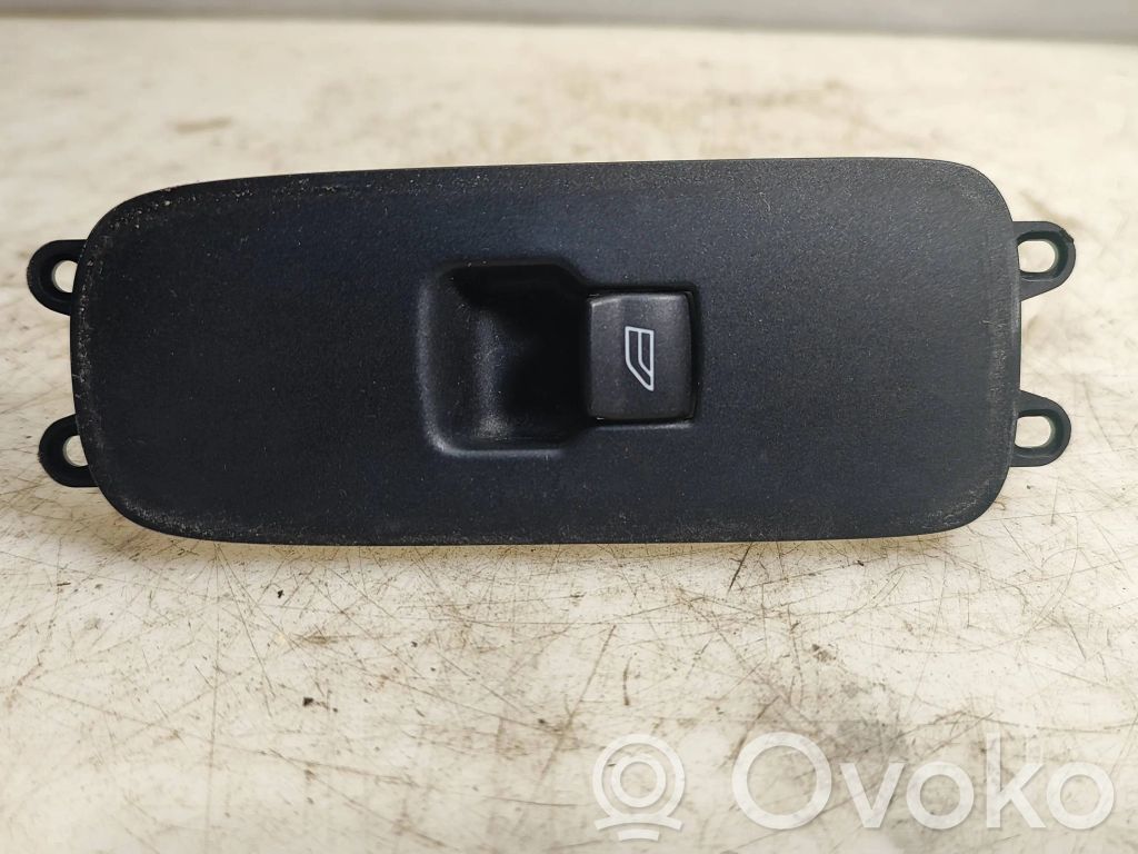 Volvo C30 Electric window control switch 