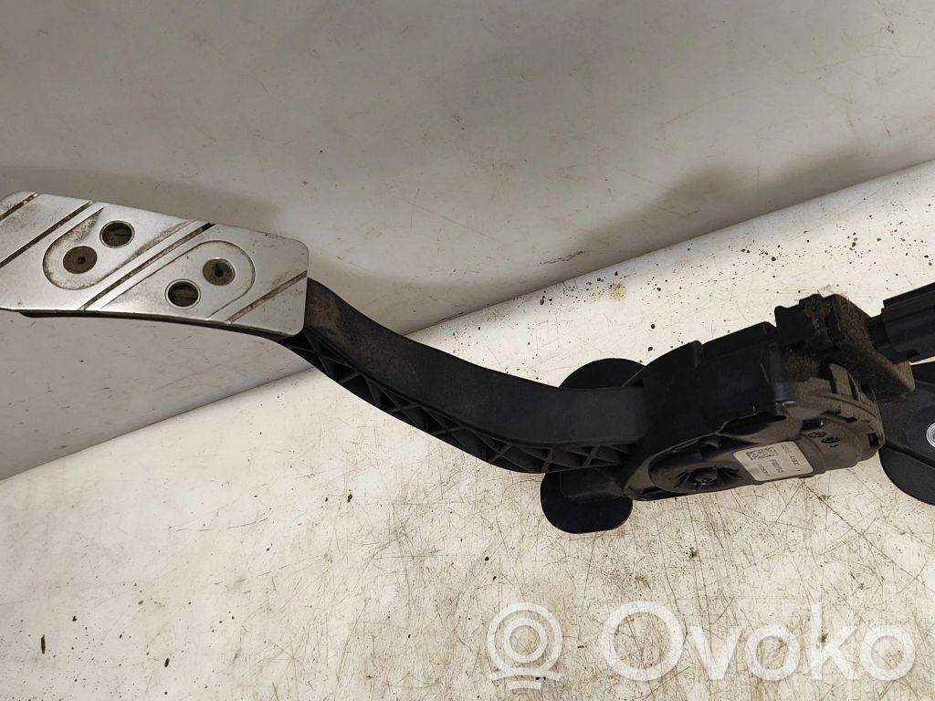 Akceleratoriaus pedalas   GS1E41600,6PV93337003,107362010