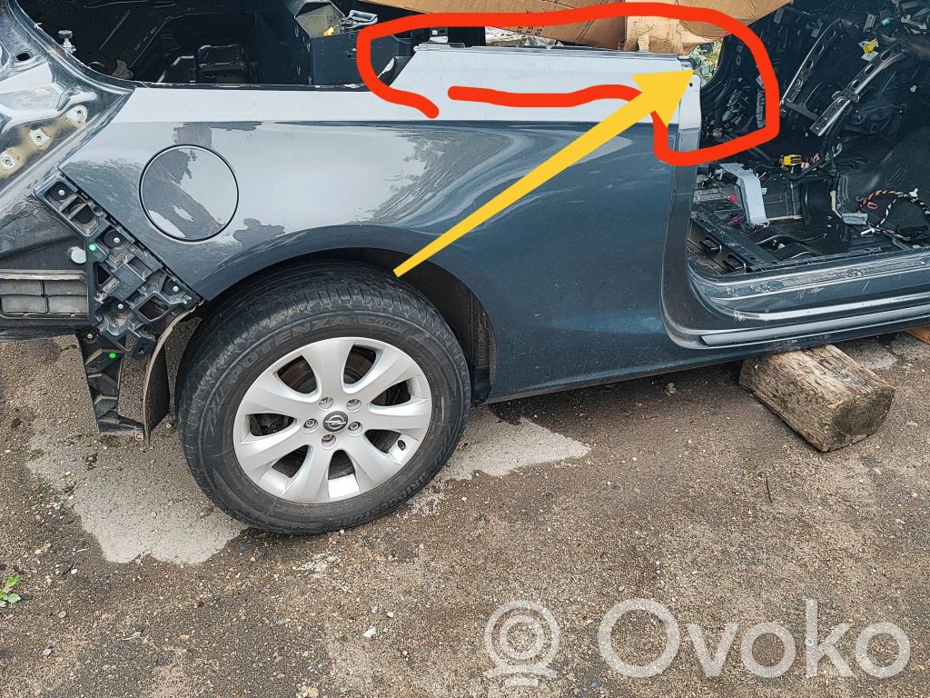 Opel Cascada Rubber seal rear door window/glass 