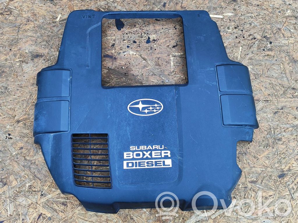 Subaru Legacy Engine cover (trim) 