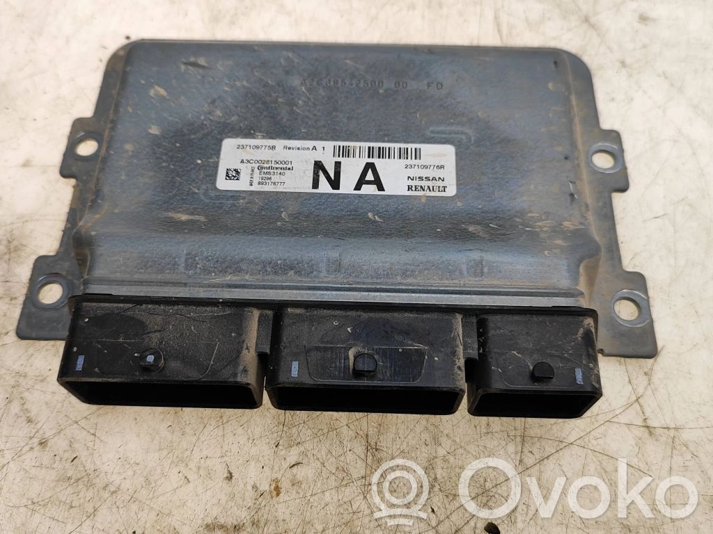 Dacia Sandero II Engine control unit/module 