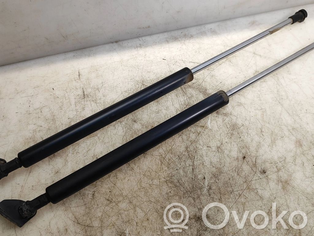 Mazda 6 Tailgate/trunk strut/damper 