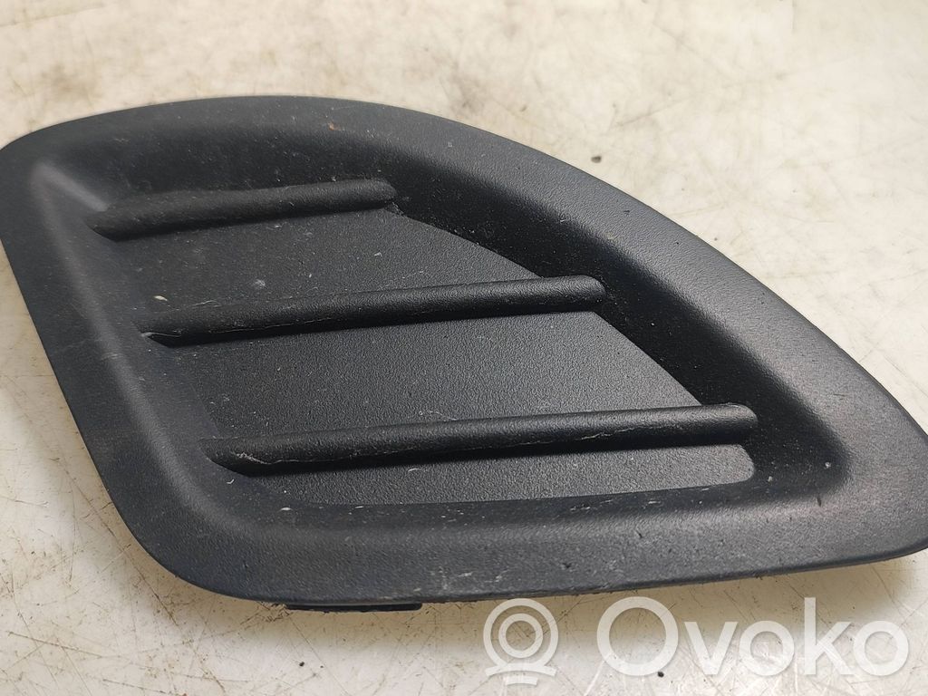KIA Ceed Unteres Gitter dreiteilig vorne 