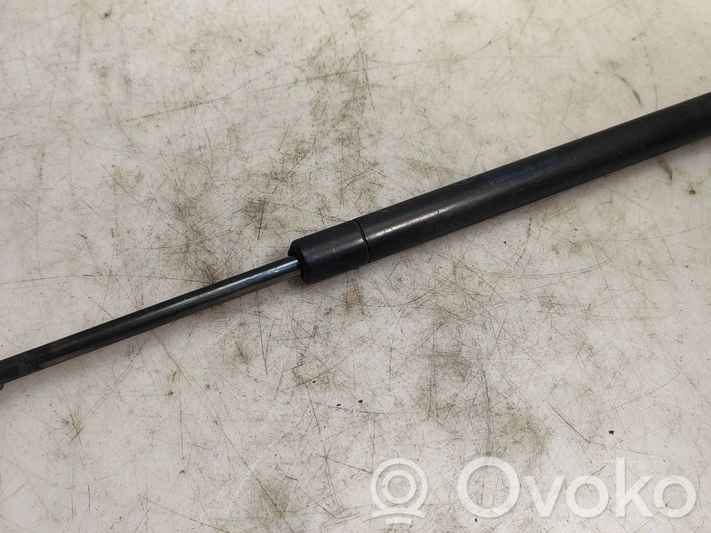BMW 3 E46 Tailgate/trunk strut/damper 