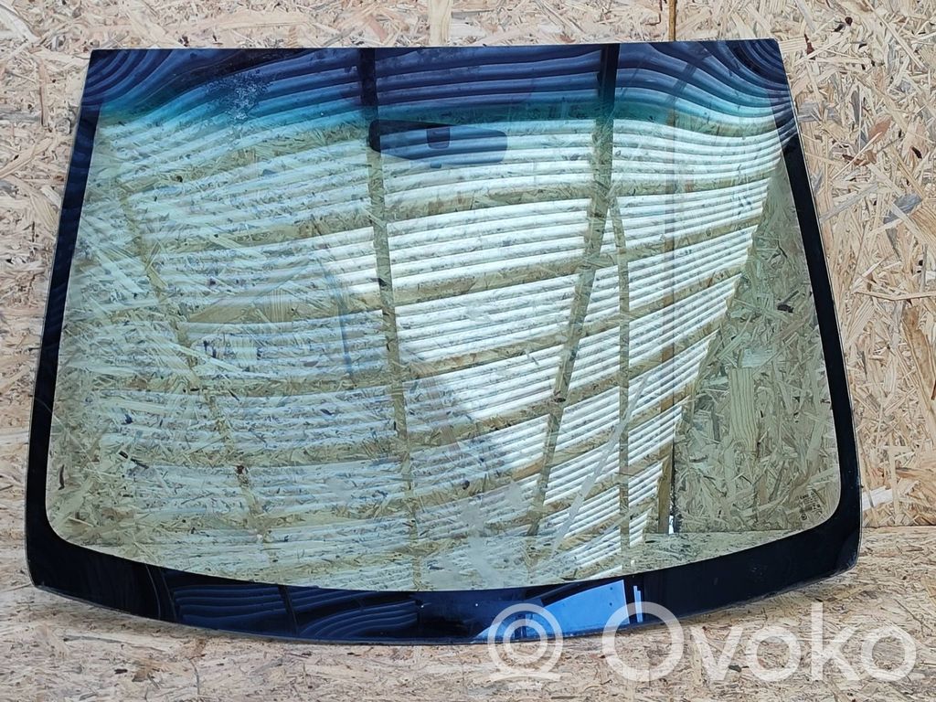 Toyota Aygo AB10 Front windscreen/windshield window 