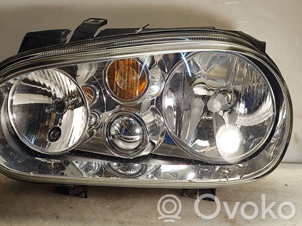 Volkswagen Golf IV Headlight/headlamp 