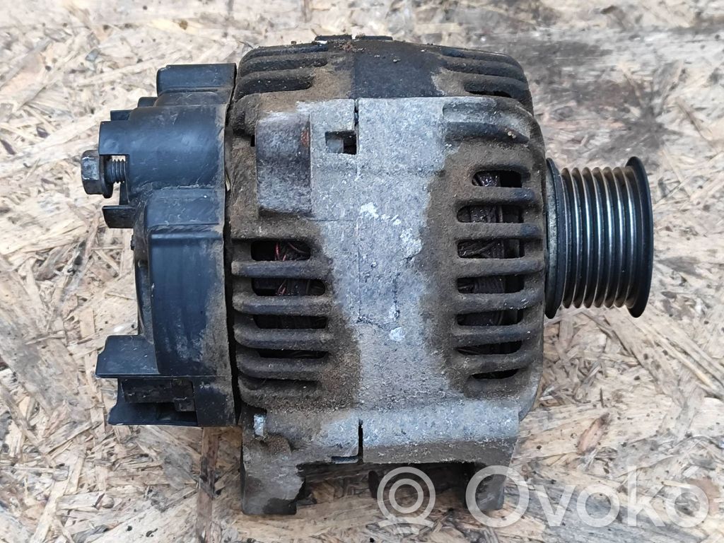 Renault Megane II Ģenerators 