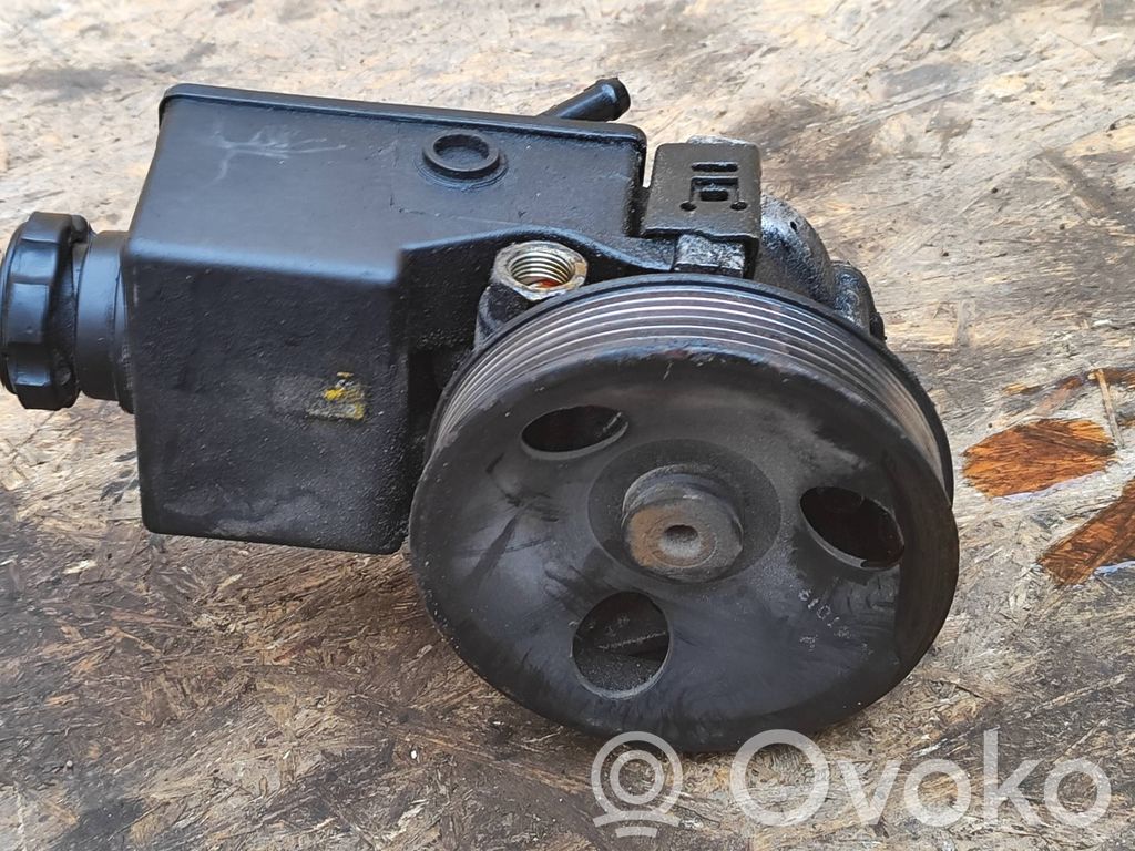 SsangYong Actyon Pompa wspomagania 