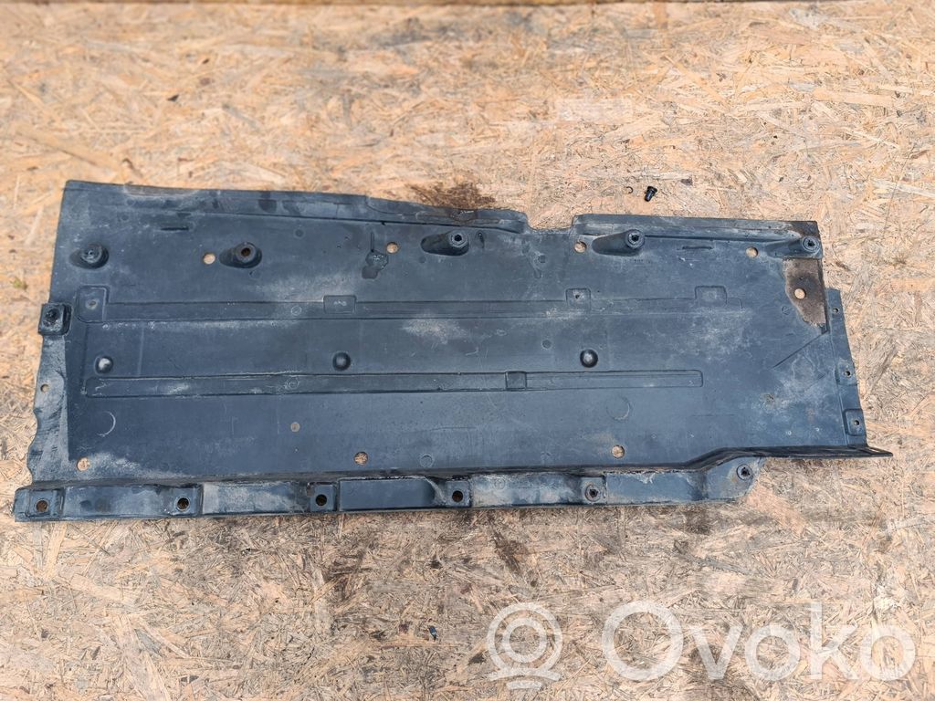 Audi A4 S4 B7 8E 8H Osłona boczna podwozia 