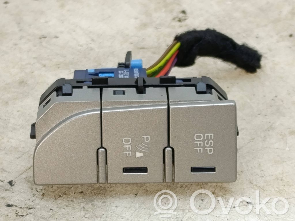 Citroen C5 ESP (stability program) switch 