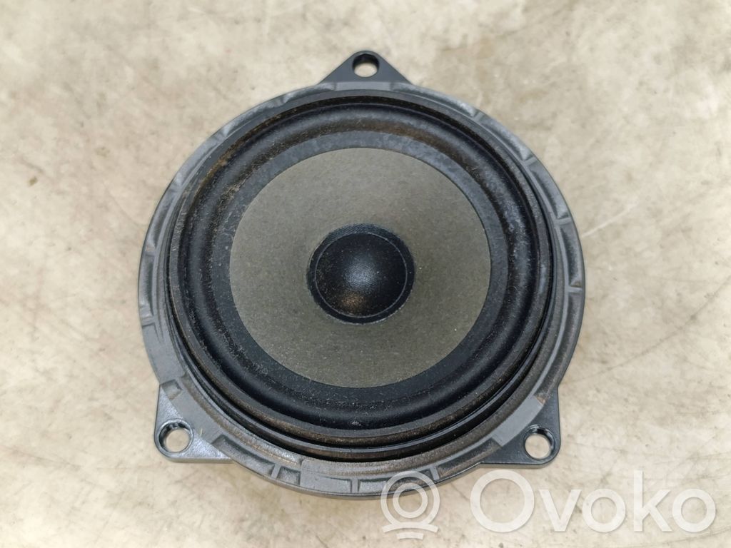 Enceinte de porte arrière   6923976,902275492501,18820010