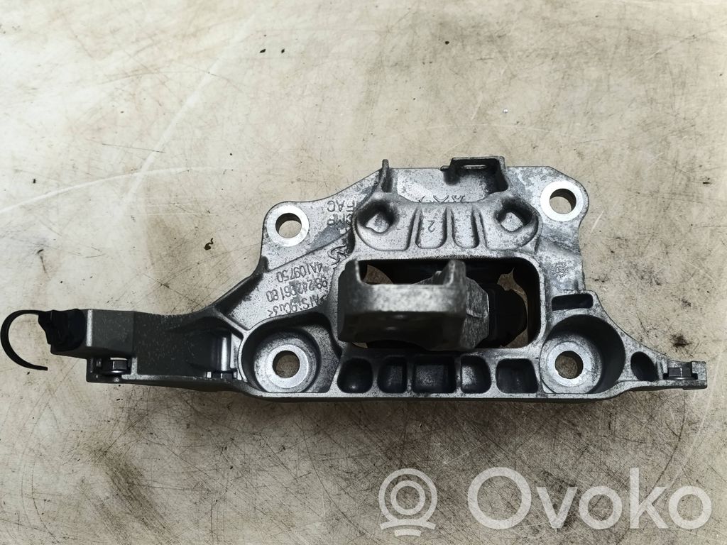 Opel Corsa F Gearbox mounting bracket 