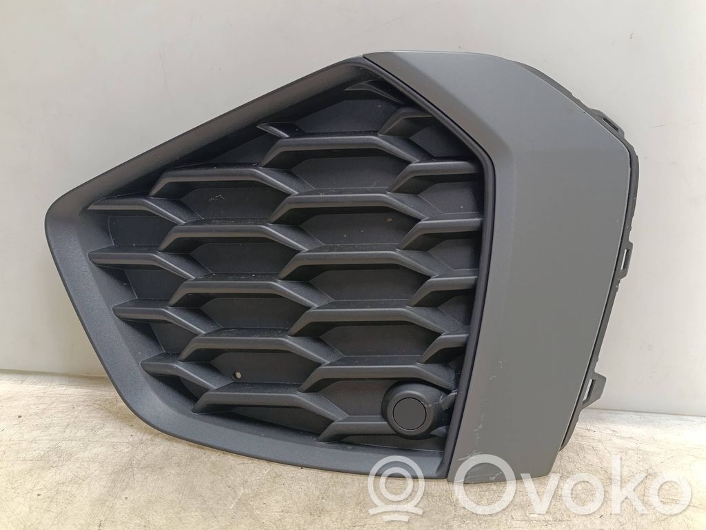 Audi A3 8Y Rejilla inferior del parachoques delantero 