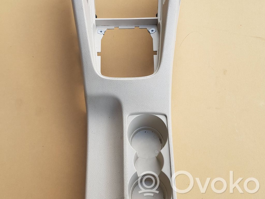 Volkswagen Eos Center console 