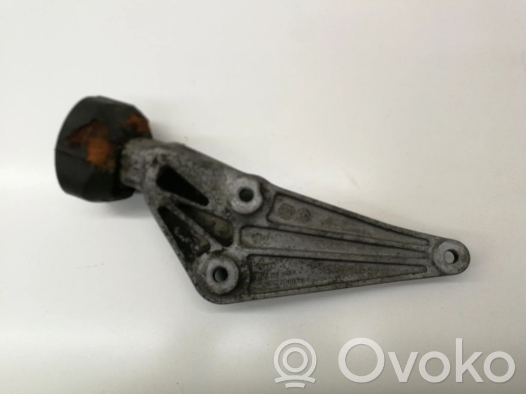Engine mounting bracket   4F0199343N