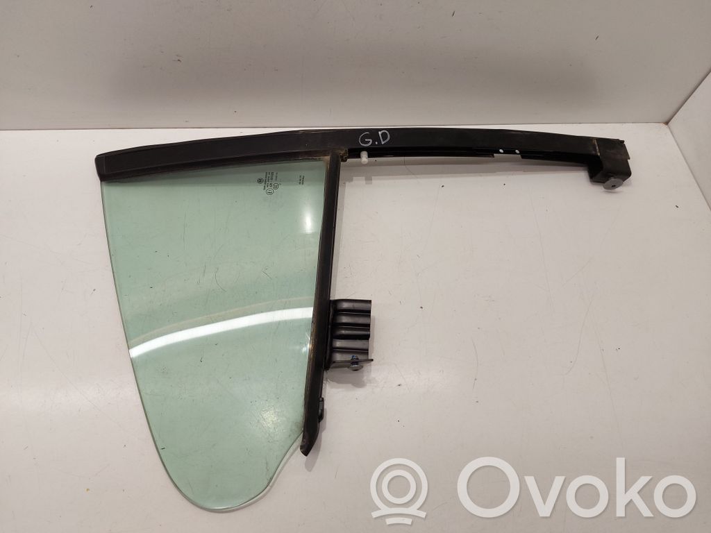 Volkswagen PASSAT CC Szyba karoseryjna drzwi tylnych 