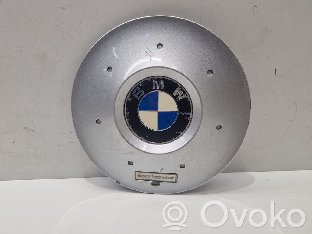 BMW 5 E39 Wheel nut cap/cover 