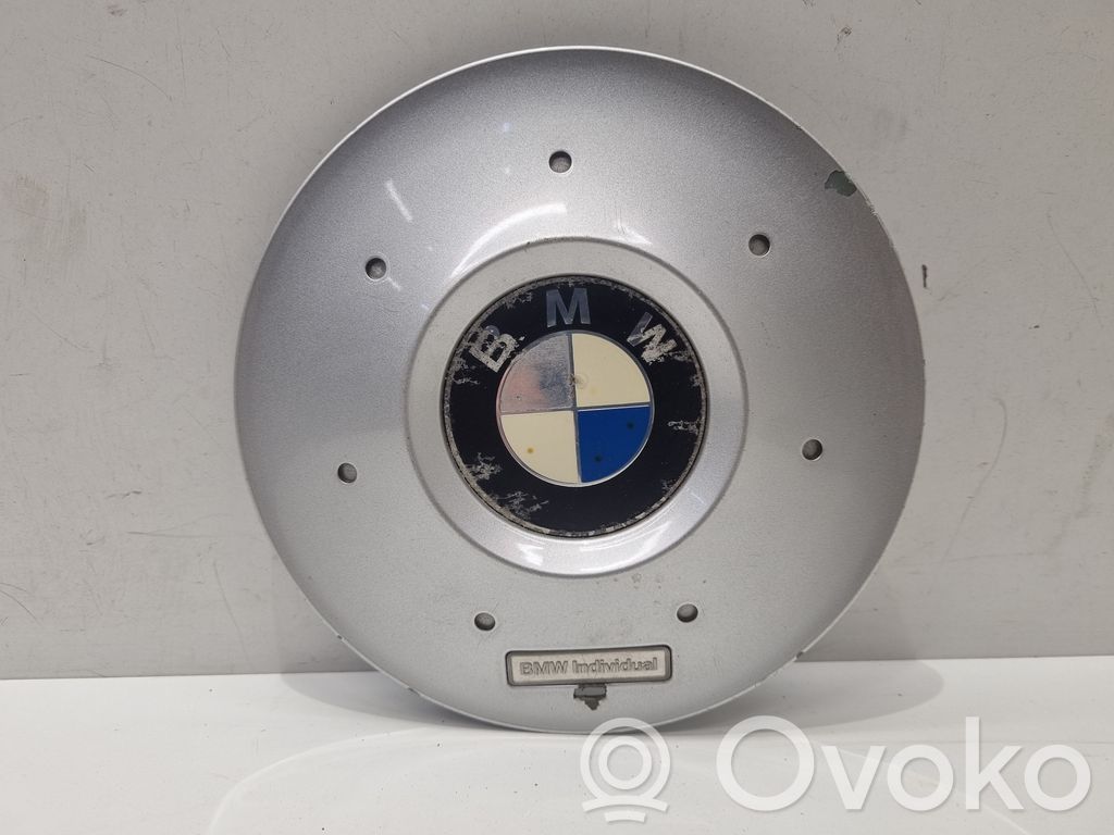BMW 5 E39 Wheel nut cap/cover 