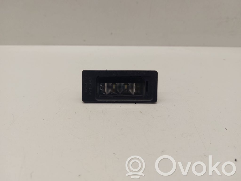 Volkswagen PASSAT B8 Number plate light 