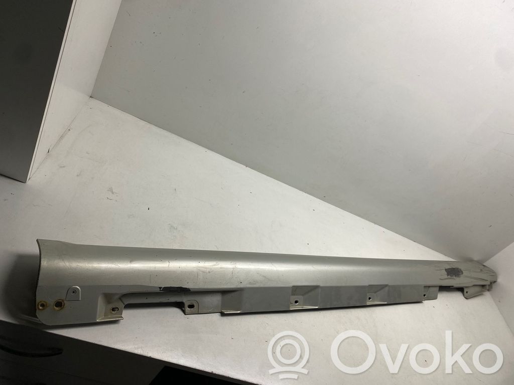 Toyota Corolla Verso AR10 Slenkstis 