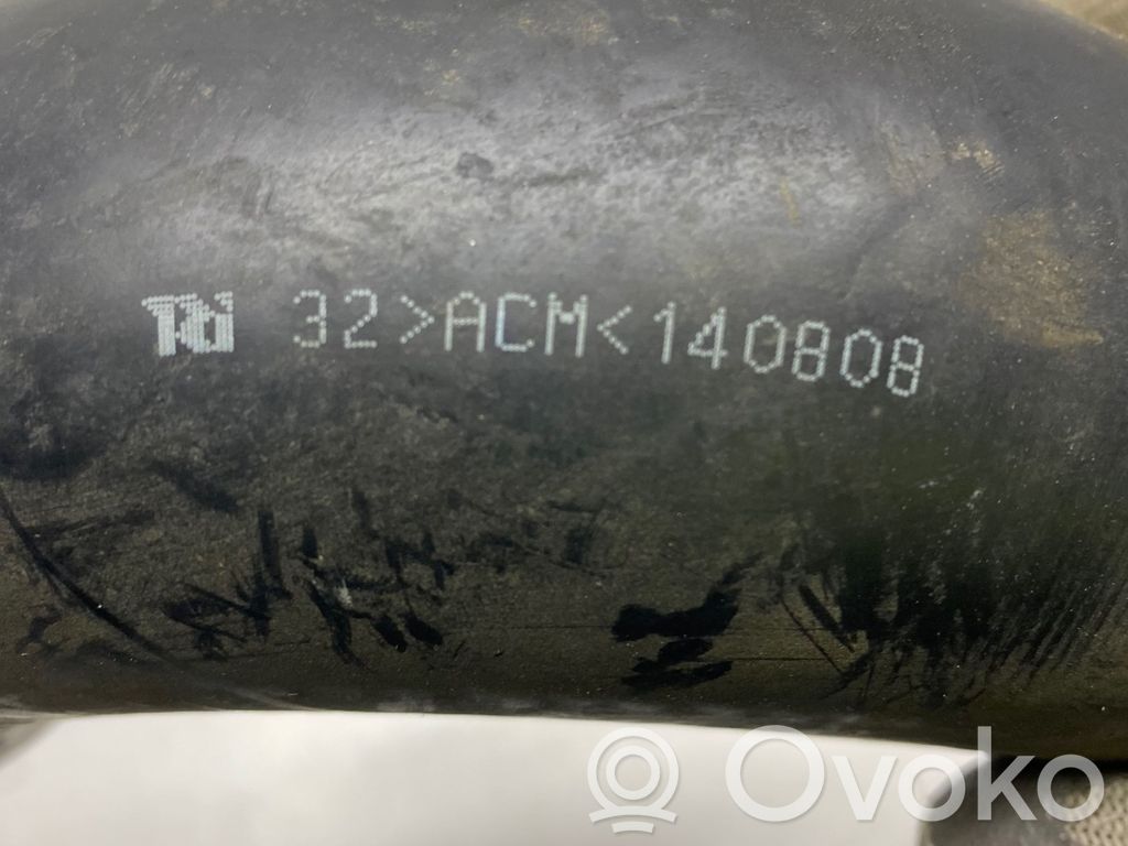 Toyota RAV 4 (XA40) Tube d'admission d'air 