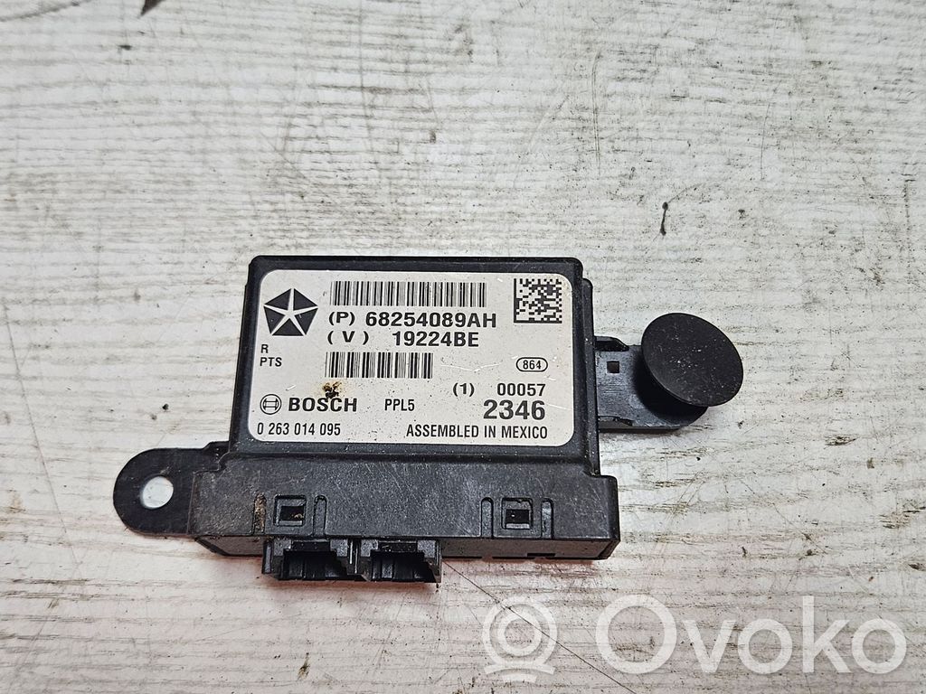 Parking PDC control unit/module   68254089AH,0263014095
