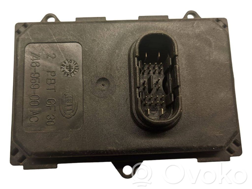 Audi Q3 8U Moduł poziomowanie świateł Xenon 