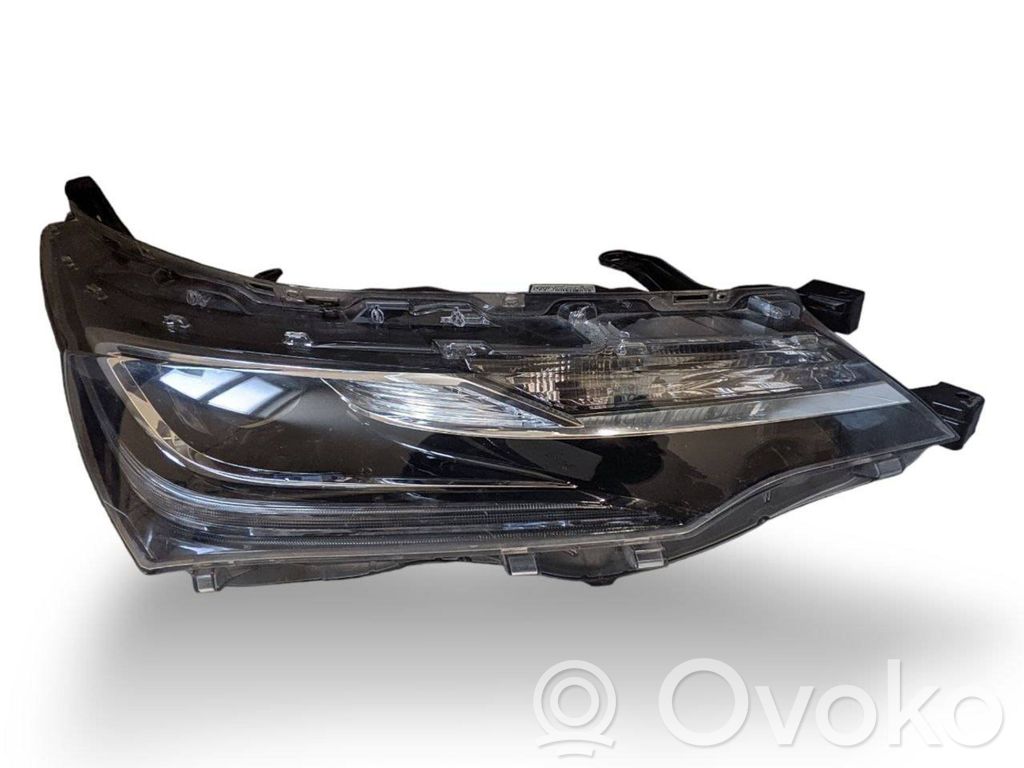 Scheinwerfer   8111002L70