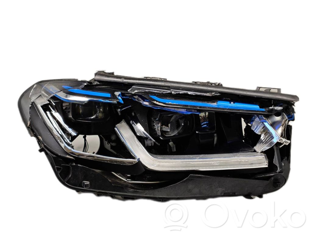 BMW 5 G30 G31 G38 Lampa przednia 