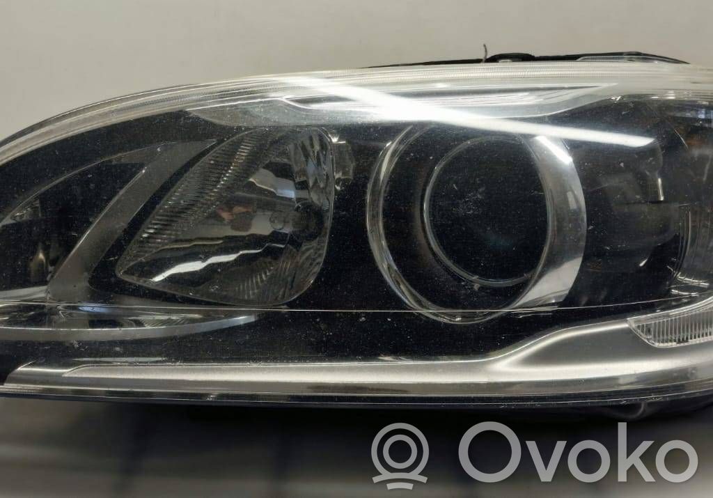 Volvo S60 Phare frontale 