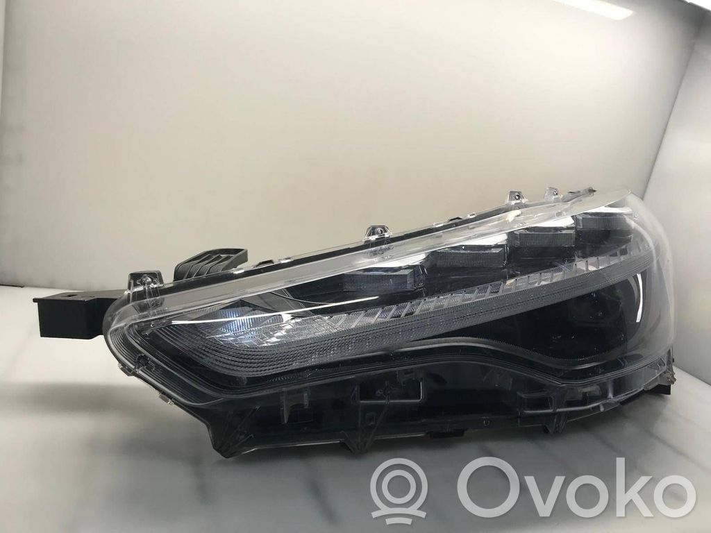 Toyota Corolla Cross Headlight/headlamp 