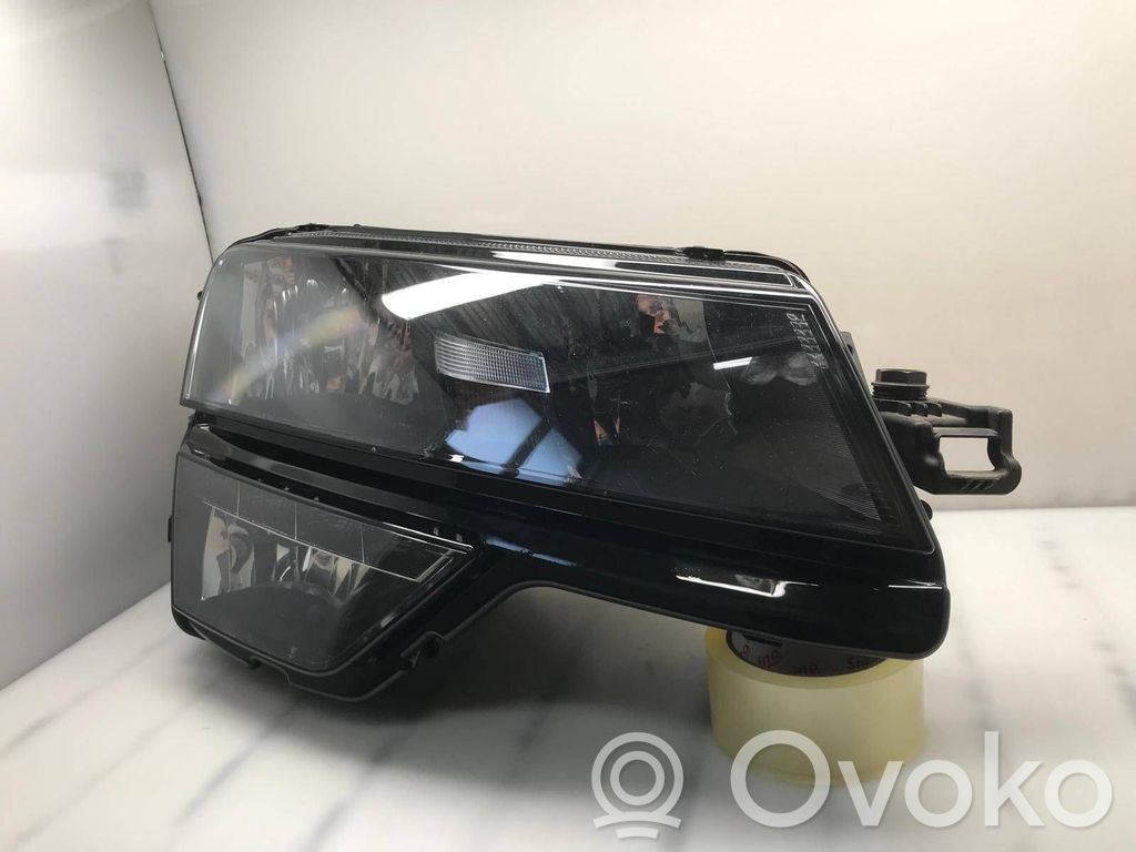 Skoda Karoq Lampa przednia 