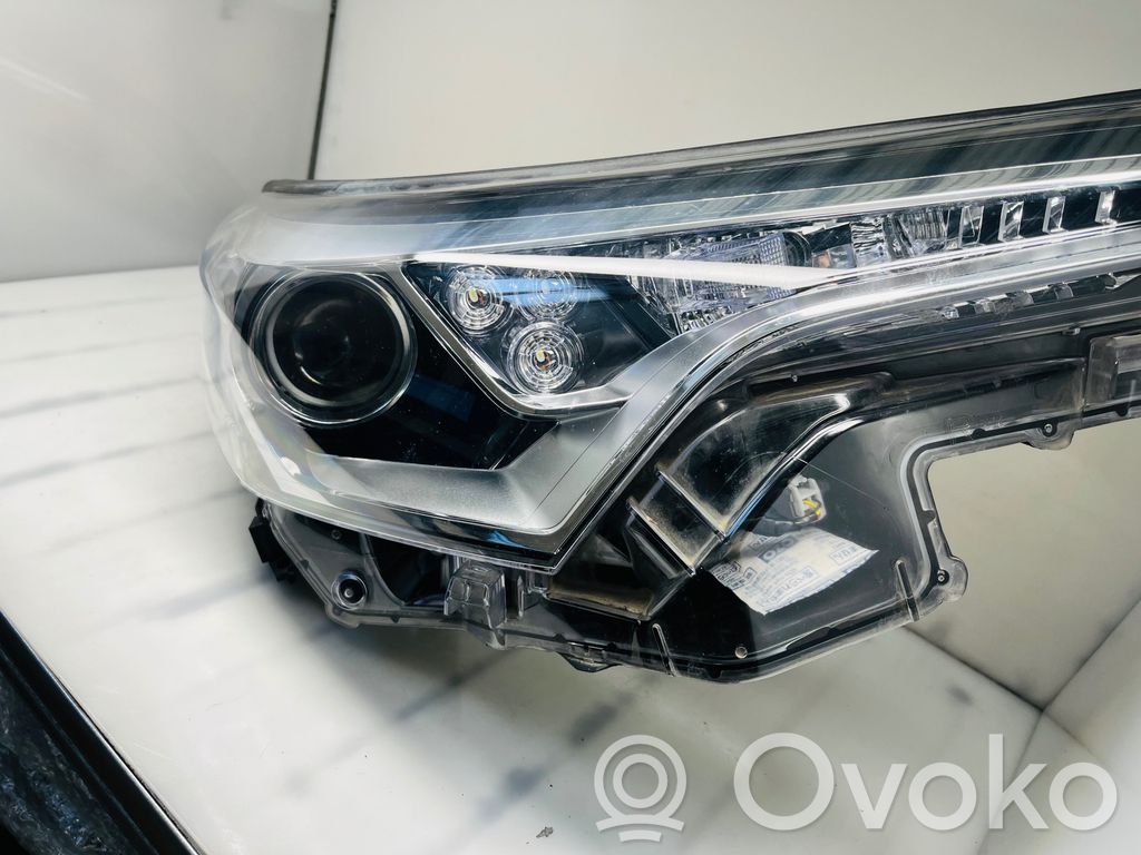 Toyota C-HR I Lampa przednia 