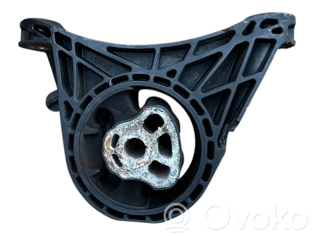 Opel Insignia B Gearbox mounting bracket 