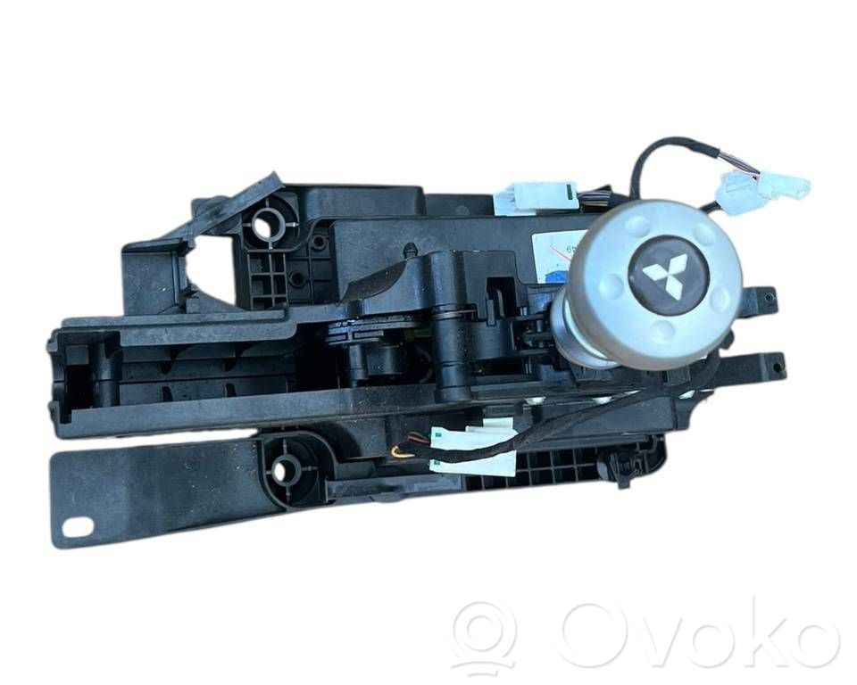 Gear shifter/selector   2400A136ZZ,0005249